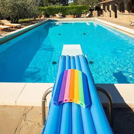 Podere Poggio Mendico Agroturismo *